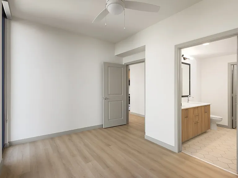 649 Sabine St #808 — Photo 13