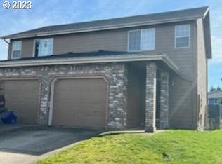 2757 S Cloverleaf Loop, Springfield, OR 97477