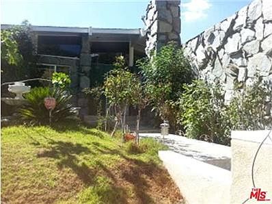 1st image of 4400 Coronet Dr