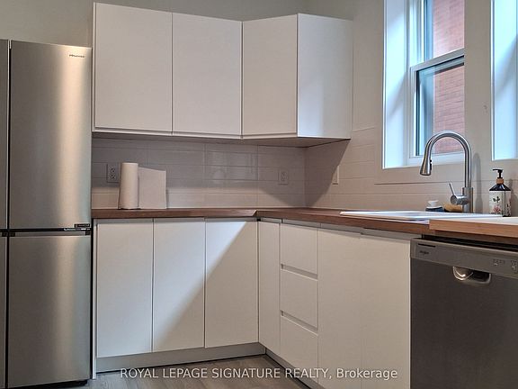 4th image of 17 Shanley St #B