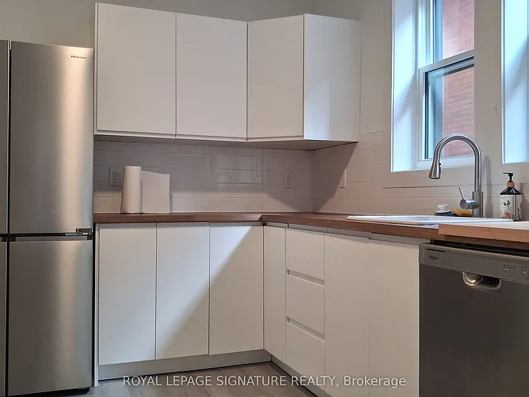 17 Shanley St #B — Photo 4