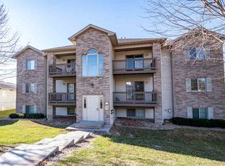 2880 Coral Ct APT 302, Coralville, IA 52241