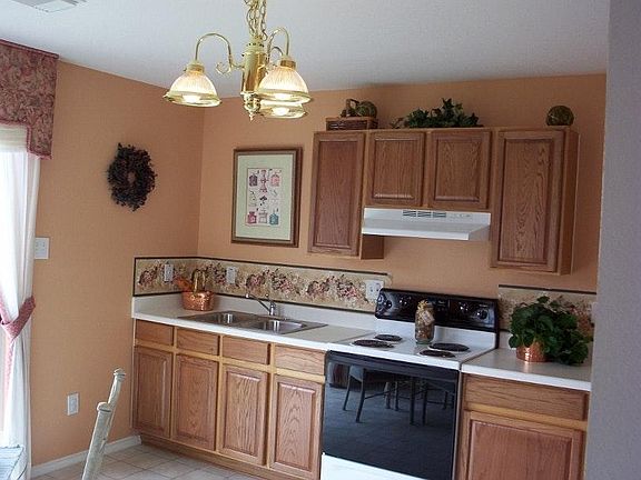 Show house. Same floor plan