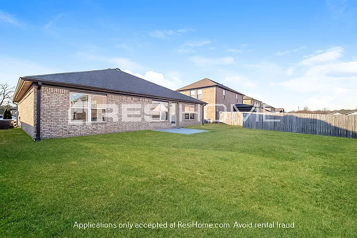 115 Beaver Brook Pl — Photo 13