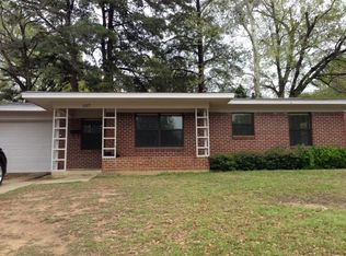 107 Park Cir, Texarkana, TX 75503