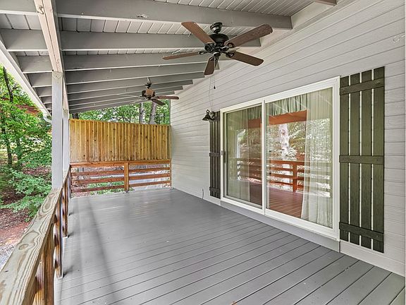 2nd image of 27 Dogwood Hollar Ln