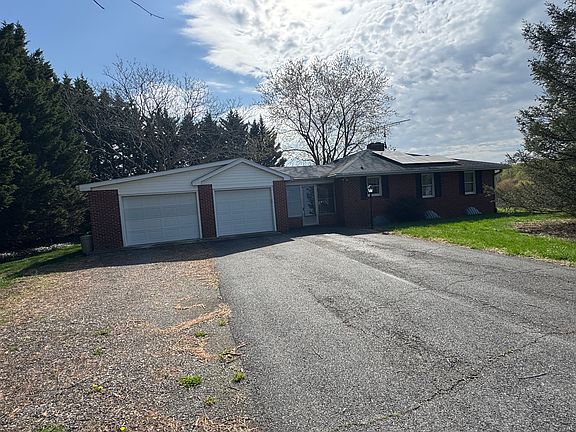 2nd image of 200 Sandy Bottom Rd