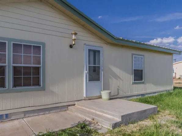 7801 Star Light Ln, Canyon, TX 79015