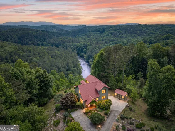 95 Scenic Way, Ellijay, GA 30540