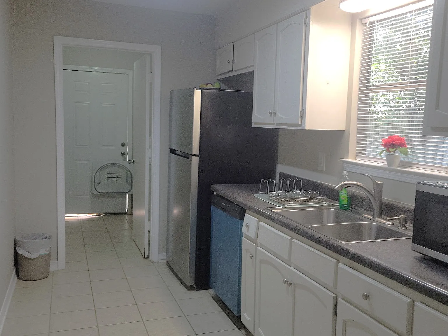 Steele — Photo 1