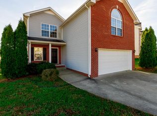 2797 Ridgepole Dr, Clarksville, TN 37040