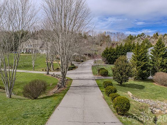 5th image of 29 Sage Dr