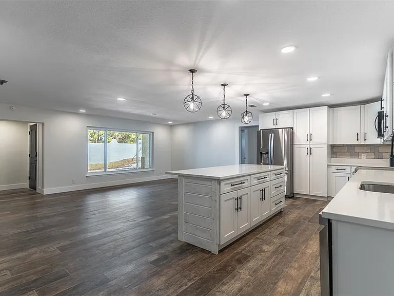 16880 SE 63rd Ln — Photo 16