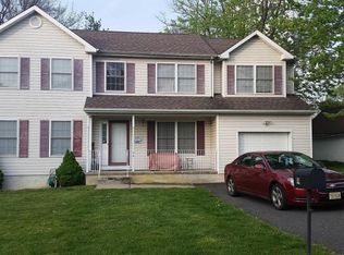 94 Marjorie St, Cliffwood, NJ 07721