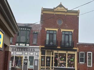 111 N Augusta Ave, Oxford, IA 52322