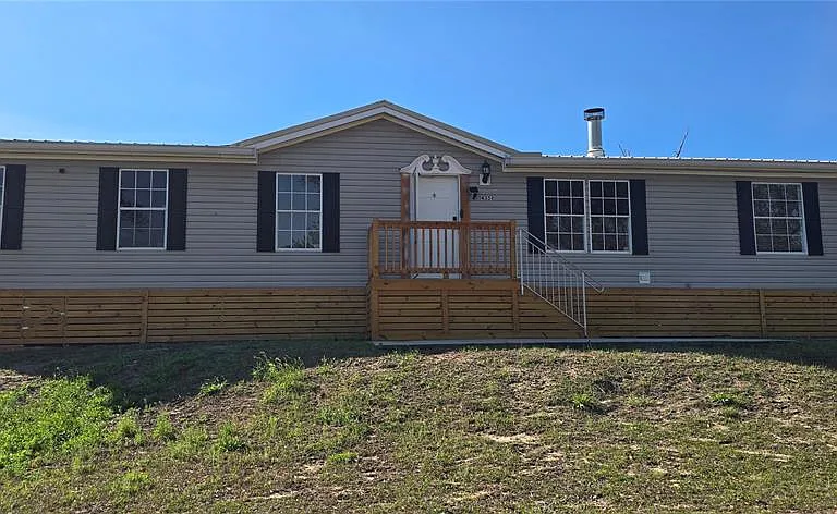14351 Rock N Roll Rd — Photo 1