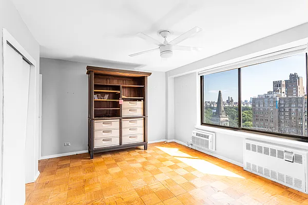 Rented by Anchor Associates | media 14