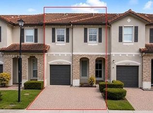 14753 SW 25th St, Miami, FL 33185
