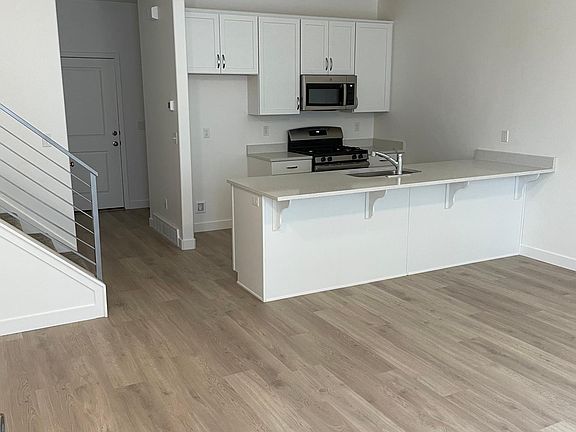 2nd image of 15122 S Wild Horse Way