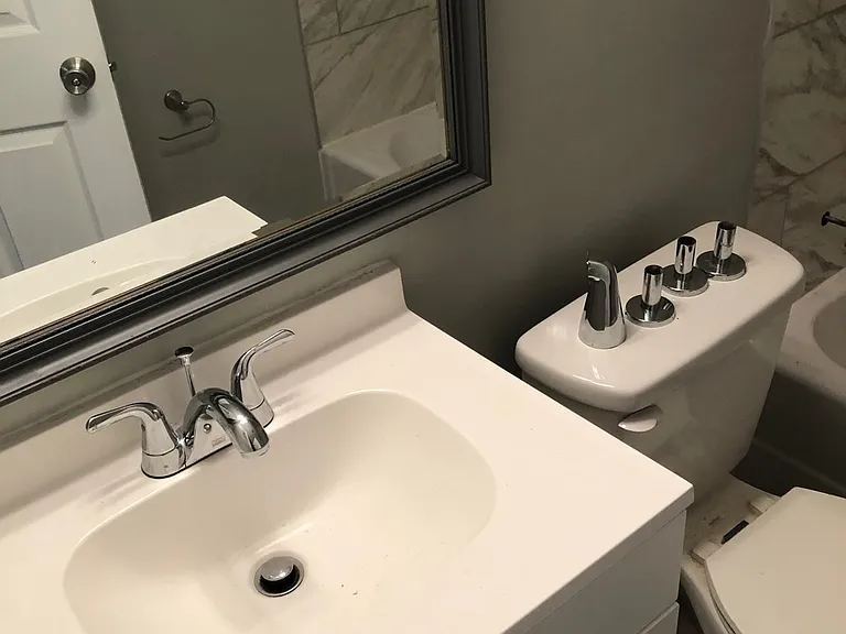 216 Windsor Dr #A-B — Photo 11