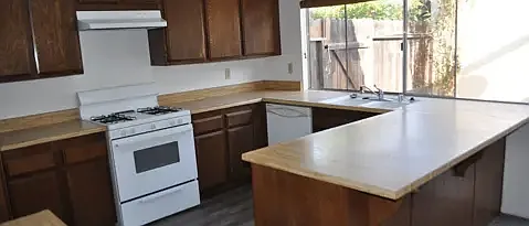 11458 Loma Linda Dr — Photo 2