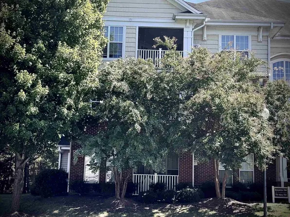 721 Providence Glen Dr #78, Chapel Hill, NC 27514