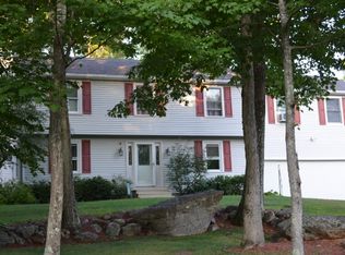 60 Clark Rd, Sturbridge, MA 01518