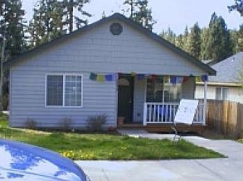 2nd image of 1653 NW Fresno Ave