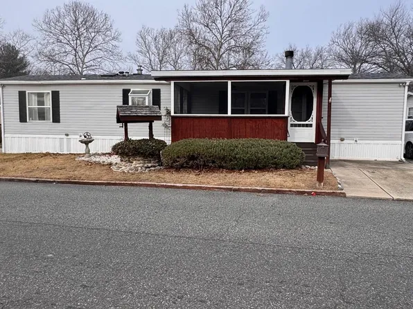 107 Kennedy Ave, Williamstown, NJ 08094