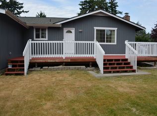 2526 Rainbow Dr, Honolulu, HI 96822