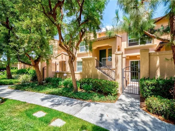 36 Trailing Vine, Irvine, CA 92602