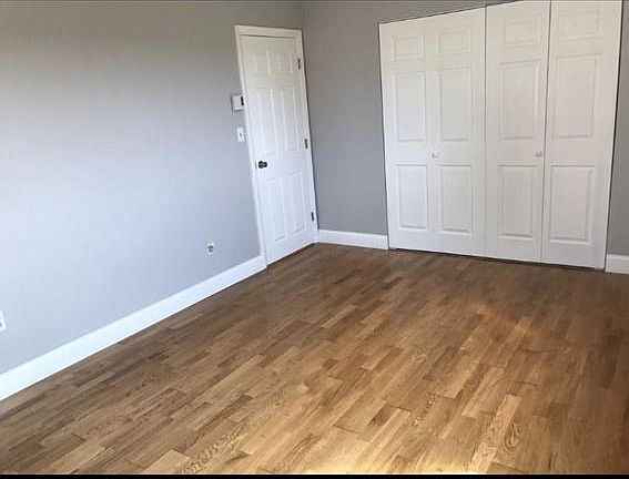 5th image of 45 Belle Isle Ave APT 21