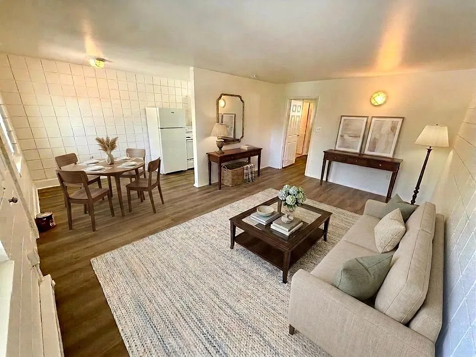 509 S Bryan Ave #17