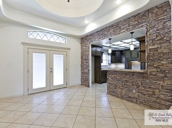 4th image of 6964 Wild Olive Dr