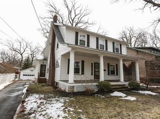 906 Main St, East Rochester, NY 14445