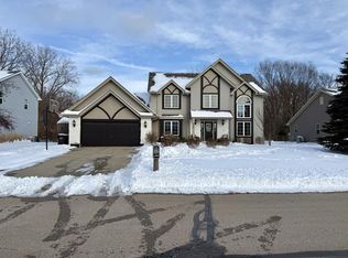5809 Marwood Dr, Racine, WI 53402