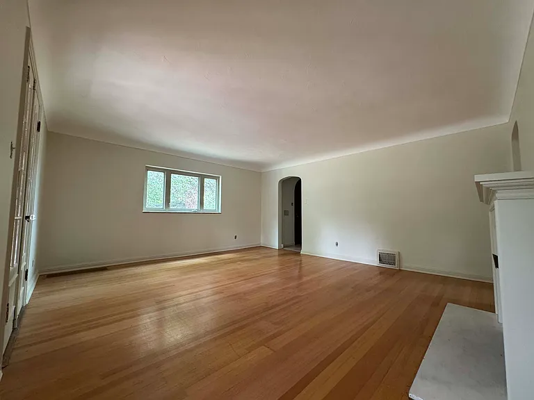 660 S Alcott St — Photo 23