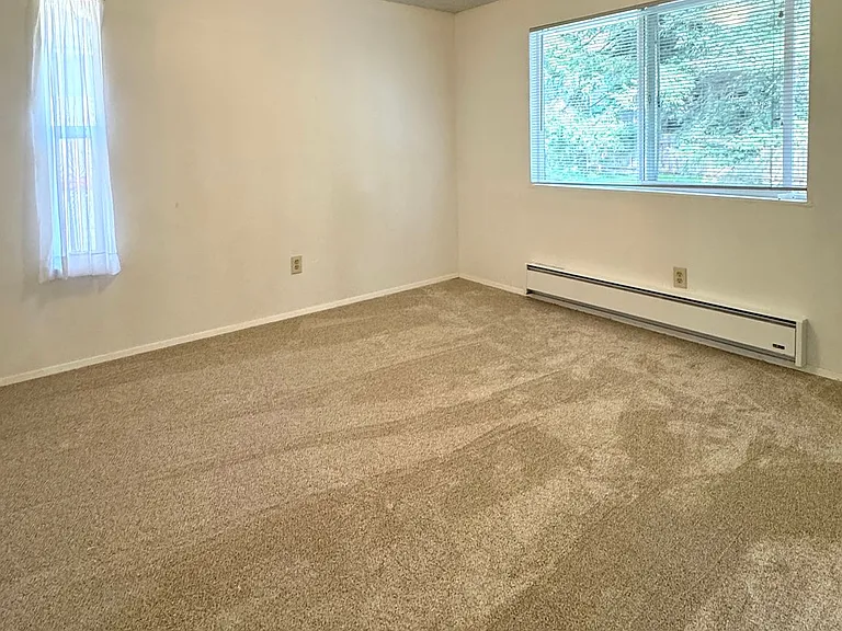 771 High School Rd NW — Photo 12