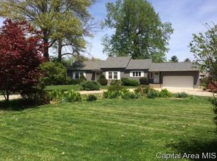 42 N Fox Mill Ln, Springfield, IL 62712