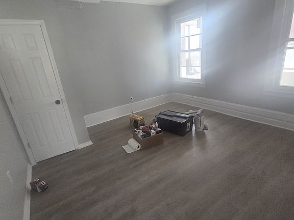 5th image of 52 Lehigh Ave #G1
