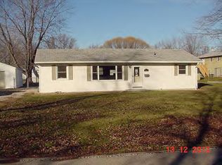 4154 Turner Dr, Decatur, IL 62521