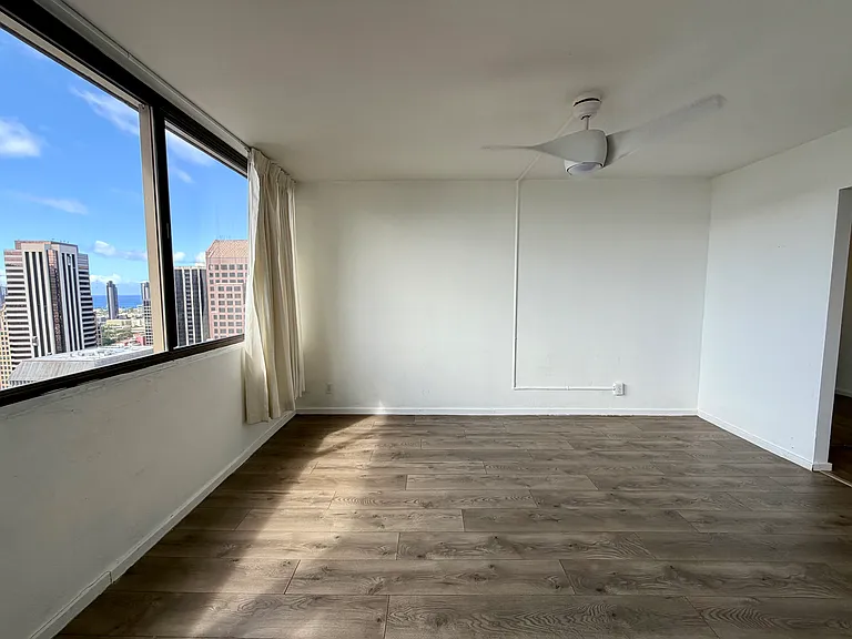 1255 Nuuanu Ave #E3203 — Photo 8