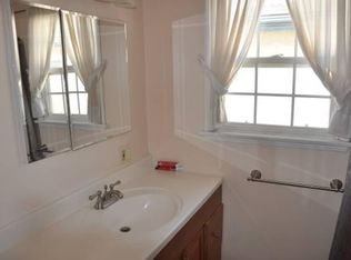 13320 Delafield Ave, Hawthorne, CA 90250