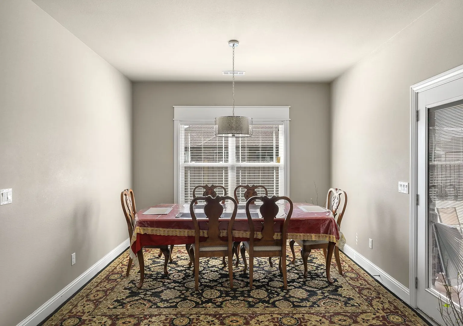 4 Bed 3 Bath Home Perfect for Entertaining — Photo 4