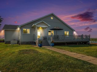 7610 S Channel Dr, Harsens Island, MI 48028