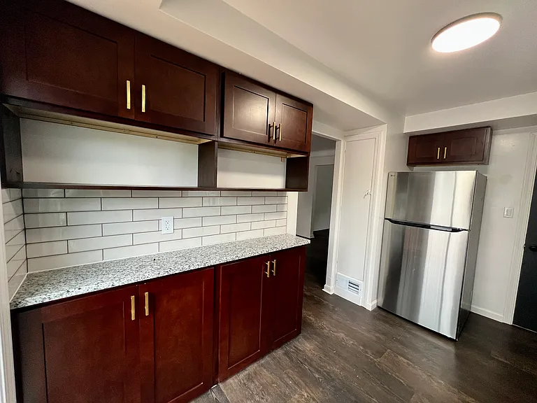 4185 Wyncote Rd — Photo 8