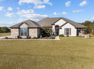 304 Zion Forest Trl, Poolville, TX 76487