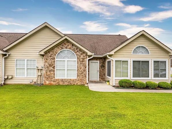 237 Salisbury Cir, Lynchburg, VA 24502