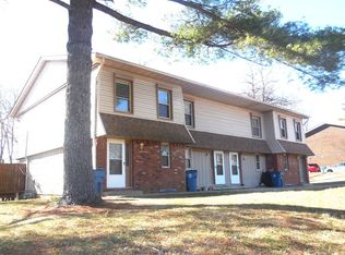 1107 Arrowhead Dr APT A, Collinsville, IL 62234