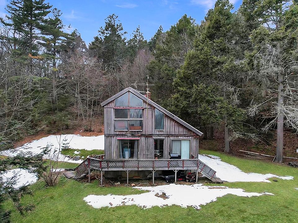 1st image of 946 Huckle Hill Road